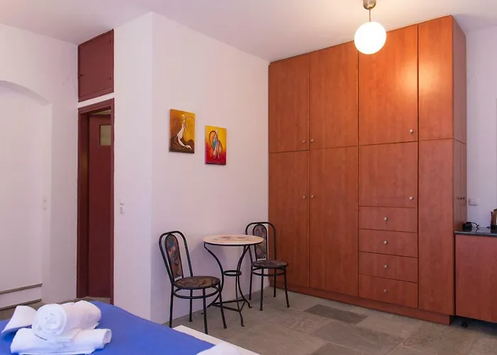 Kipos أبولونيا